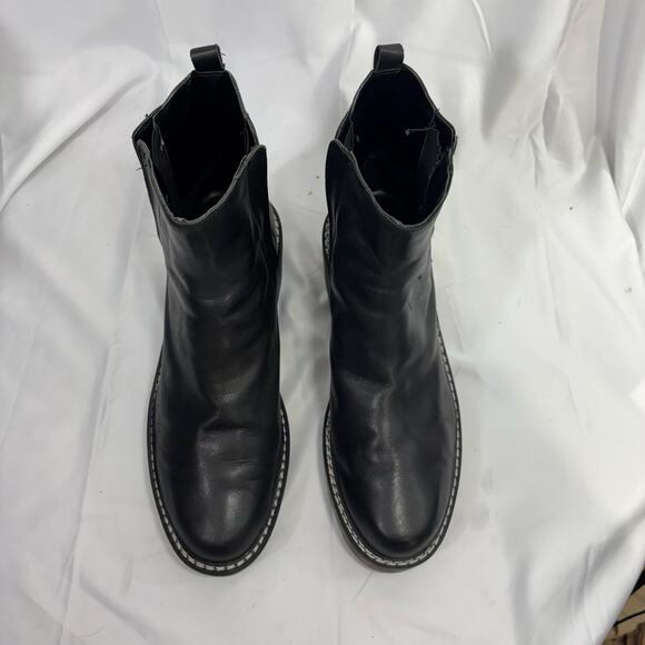 Calvin Klein KCAMINA Black Leather Mid-Height Ankle Boots Women’s 11M Side Zip - Picture 2 of 9